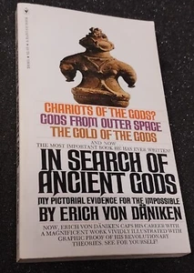 Chariots of the Gods Vintage Book Erich Von Daniken In Search of Ancient Gods  - Picture 1 of 4