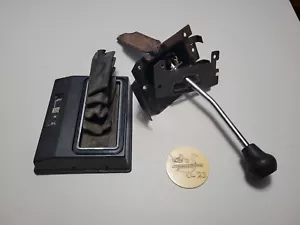 81-91 Chevrolet GMC Squarebody NP208 Transfer Case Shifter Lever Knob Bezel Boot - Picture 1 of 24