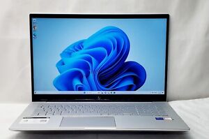 HP Envy Laptop 17-cr0013dx 17.3" Intel i7-1260P 16GB RAM 1024GB 1TB SSD.