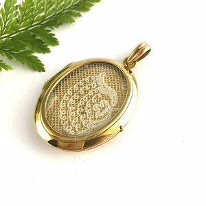 Gorgeous Vintage Inspired Double Sided Gold Photo Heirloom Keepsake Locket  - Bild 1 von 6
