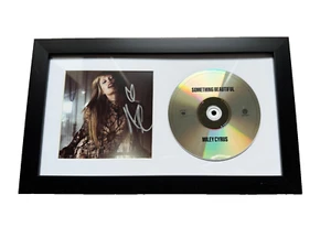 MILEY CYRUS SIGNED & FRAMED SOMETHING BEAUTIFUL CD COVER AUTOGRAPH COA A - Picture 1 of 2