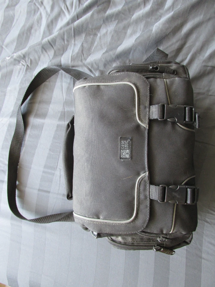 Panasonic PV-L658 VHS-C Analog Camcorder - Image 1 of 3