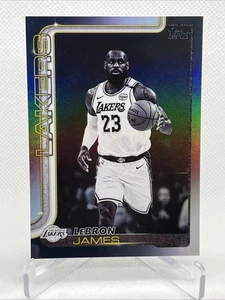 2025-26 Topps LeBron James Blackout Target Black Friday Parallel SP #150 - Bild 1 von 2