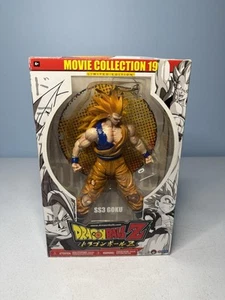 Dragon Ball Z Series 19 Movie Collection SS3 Goku Action Figure Rare New - Picture 1 of 8