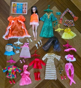 VINTAGE 1970 TOPPER DAWN ANGIE PUPPENKLEIDUNG & ZUBEHÖR KONVOLUT - Bild 1 von 5