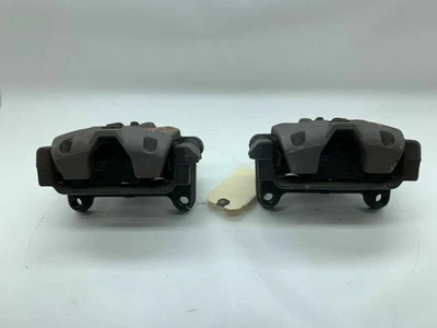 Juego de pinzas de freno trasero derecho izquierdo Chevrolet Corvette C5 1997-2004 OEM usado Foto 1 de 4