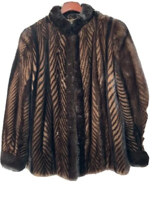 Chaqueta corta visón Cikra Cleveland M/L Foto 1 de 4