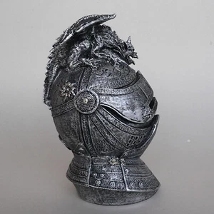 Spardose Ritterhelm mit Drache Mittelalter Ritter Helm Sparschwein Fantasy RPG - Bild 1 von 3