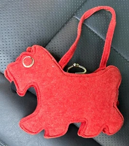 ADORABLE VINTAGE 1940S RED DOG NOVELTY FELT PURSE POCKETBOOK CHILD CHILDREN - Picture 1 of 4