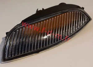 Alfa 147 GTA Clignotant Avant Droit / Alfa 147 GTA Front Turn Indicator Right - Picture 1 of 9