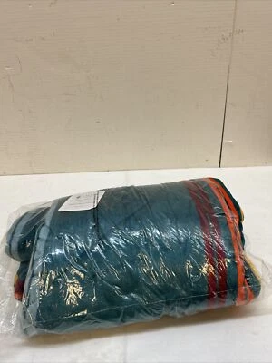 Manta de piel de zorro y sherpa Lavina Home, verde texturizado/verde azulado 50 pulgadas x 60 pulgadas Foto 1 de 4