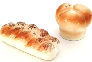 VTG Bread Loaf & Roll Bun Salt & Pepper Shakers Ceramic Small Set *NO STOPPERS - Picture 1 of 9