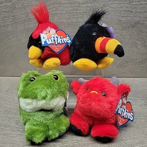 Menge 4 Puffkins Plüsch Schlüsselanhänger Mini Frosch Lili Tukan Tiki Vogel Casey Bruno - Bild 1 von 12