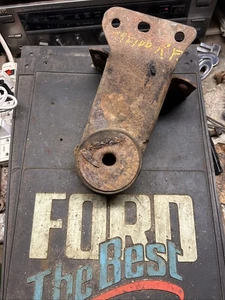 1973-79 Ford Truck F100 F150 Right front cab mount bracket Passenger 78 77 76 75 - Picture 1 of 7