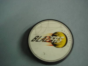 Vintage OKC Blazers OKC BLAZERS Hockey PUCK Autogramm - Bild 1 von 1