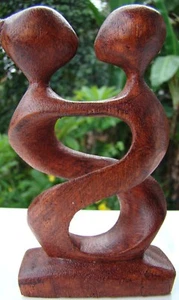 Mann Frau Liebe Love Paar Holz Liebespaar Schnitzerei Hochzeit Abstrakt Skulptur - Bild 1 von 1