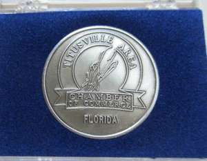 1994 Committee of 100 Dinner Florida Coin. NICE GRADE (K53 XXX) - Picture 1 of 3