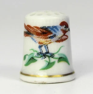 COLLECTABLE THIMBLE BIRD AND FLORAL DECORATIONS BY HAVILAND LIMOGES, FRANCE - Picture 1 of 5