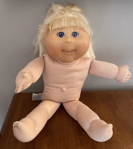 Babyland Toys R Us 2005 Cabbage Patch Doll Blonde Tru Edition retro 60cm - Picture 1 of 17