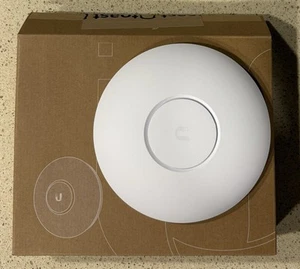 Ubiquiti UniFi AP AC Pro Wi-Fi 802.11ac Access Point; BRANDNEU - Bild 1 von 3