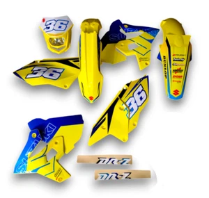 Plásticos + Gráficos + Faro para Suzuki DRZ400 1999-2024 Polisport RESTYLE - Imagen 1 de 8