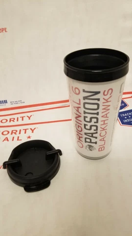 Chicago Blackhawks - *_ * Travel Mug *_* SGA _ 3-18-19 * NEW!!! Cover