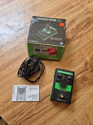 TC HELICON VOICETONE D1 DOUBLING & DETUNE IN BOX W/POWER ADAPTER/MANUAL/CABLE - Image 1 of 4