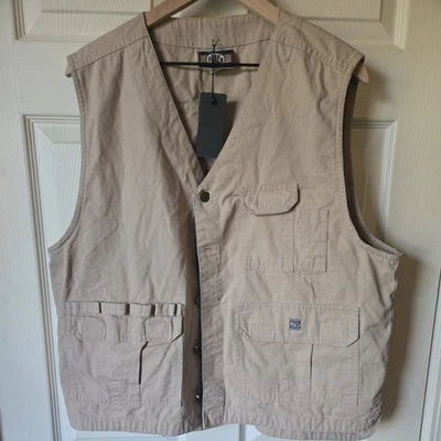 VTG PB&Co Hunting Fishing Vest Mens Size L  Outdoor Hiking Camping Commandments - Image 1 of 4