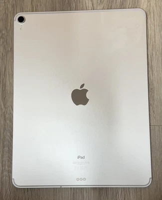 Apple iPad Pro 3. Gen 256GB, Wi-Fi, 12,9 Zoll - Silber - Bild 1 von 3