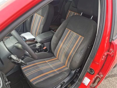 Ford Focus DA3 Fahrersitz Sitz Autositz vorn links Stoff 5 Türer  - Bild 1 von 4