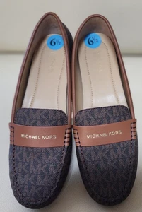 Michael Kors MK Signature Felicia flache Damenschuhe Mokassin Driver braun 6,5 - Bild 1 von 6