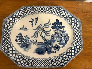Royal Staffordshire Blue Willow Ironstone Plate by J & G Meakin, 21cm x 15cm - Picture 1 of 4