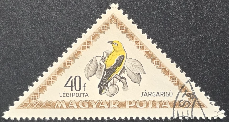 Венгрия - 1958 Scott #C191 евразийский золотой иволги треугольник авиапочта - марка - Изображение 1 из 3