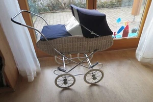 Puppenwagen 60er Jahre guter Zustand - Bild 1 von 9