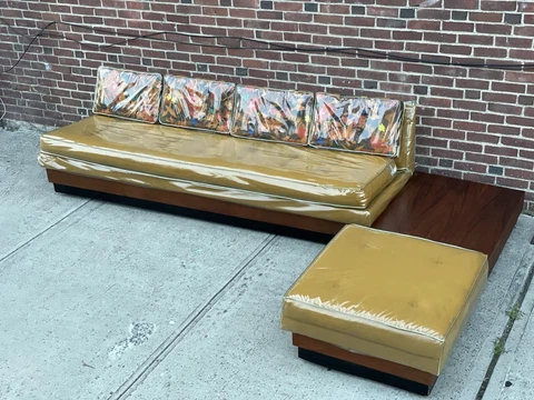 Mid-Century Adrian Pearsall Couchs/End Table Craft Associates Cover