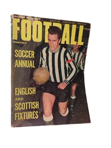 Charlie Buchan's Football Monthly Magazine August 1969 - Picture 1 of 1
