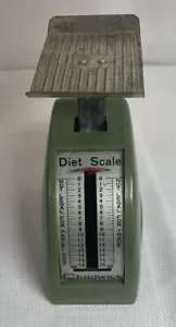 Vintage CHADWICK Avocado Green KITCHEN DIET SCALE 5" Tall Tested And Works - Picture 1 of 6