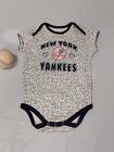 New York Yankees Baby Girl -18 mois Combinaison une pièce NEUF AVEC ÉTIQUETTE 