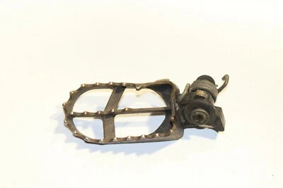 2002 Yamaha WR250F Right Foot Peg Hardware  - Image 1 of 2