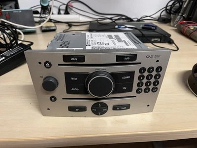 Siemens-VDO CD70 NAVI Radio CD 383555646 Opel Astra H Zafira B Vectra C - Bild 1 von 2
