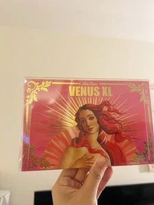 NIB $58 STUNNING LIME CRIME VENUS XL EYESHADOW FACE PALETTE LIMITED EDITION - Picture 1 of 3