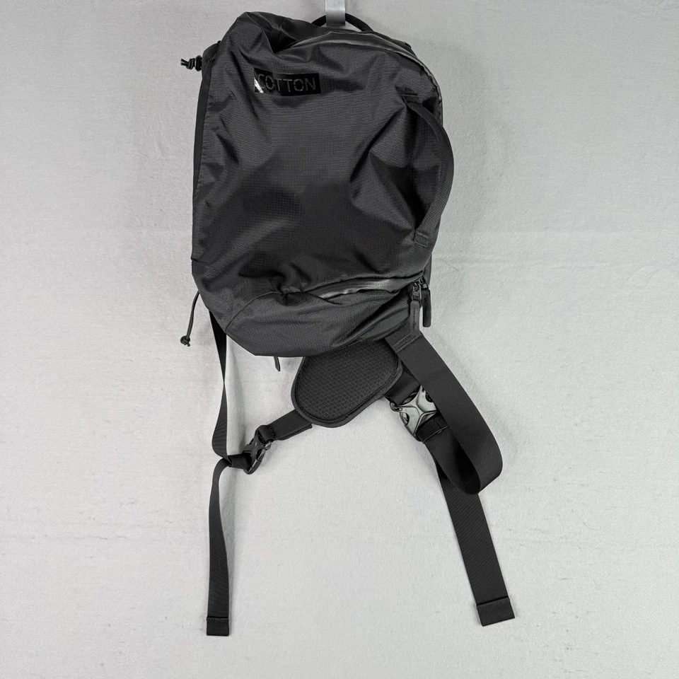 Cotton Carrier Hyker 12L Sling Bag Black Padded Back Conceal Pockets - Image 1 of 4