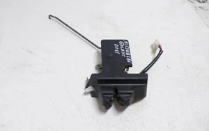 Mitsubishi Galant VI EA Tailgate Lock 2.40 Petrol 106kw 2002 27599117 - Picture 1 of 3