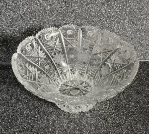 Bohemio Checo Transparente Corte a Mano Cristal 7" Cuenco Diente de Sierra Borde Estrella Patrón Patas - Imagen 1 de 16