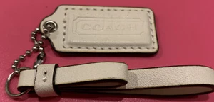 Coach Beige Hängeanhänger Schlüsselanhänger Taschenanhänger Schlüsselanhänger ~ Chrombeschläge - Bild 1 von 5
