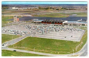 1960's SYRACUSE NY AERIAL VIEW HANCOCK AIRPORT VINTAGE JUBB CO CHROME POSTCARD - Imagen 1 de 2
