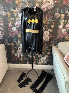 Adult Fancy Dress Size Medium 10-12 Bat Women Batman - Picture 1 of 10