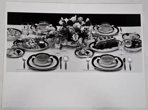 Fotografía de naturaleza muerta Willi Moegle gatillo de gelatina de plata cubierta de fiesta porcelana - Imagen 1 de 2