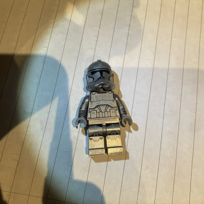 Lego Star Wars Grandpa Clone Customs - Silver Proto Clone (official helmet) - Image 1 of 4