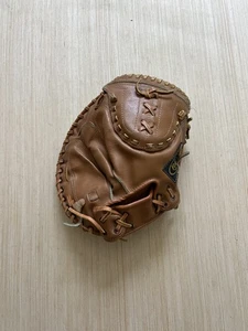 Vintage Baseball Catchers Glove Roddy Pro Model 800309 Used - Picture 1 of 14